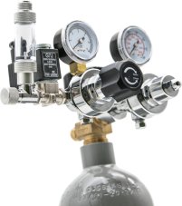 Kompletní dvoustupňový CO2 set s nočním vypínáním a 2,1l lahví